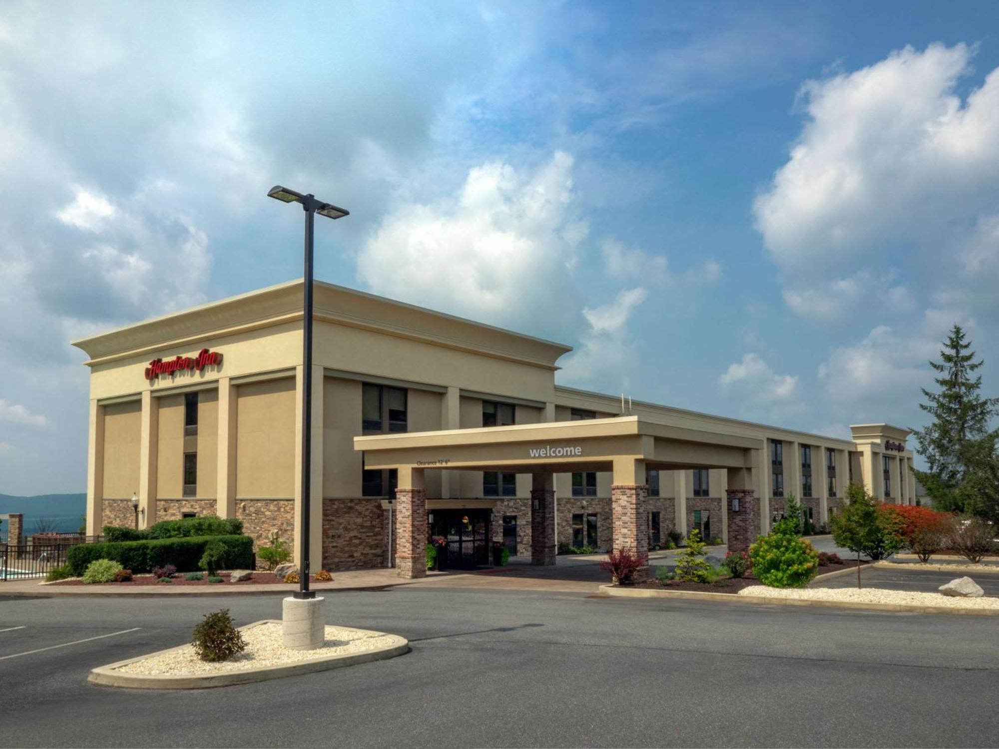 Hampton Inn Hazleton Eksteriør bilde