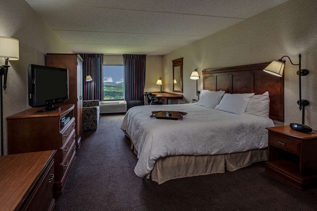 Hampton Inn Hazleton Rom bilde